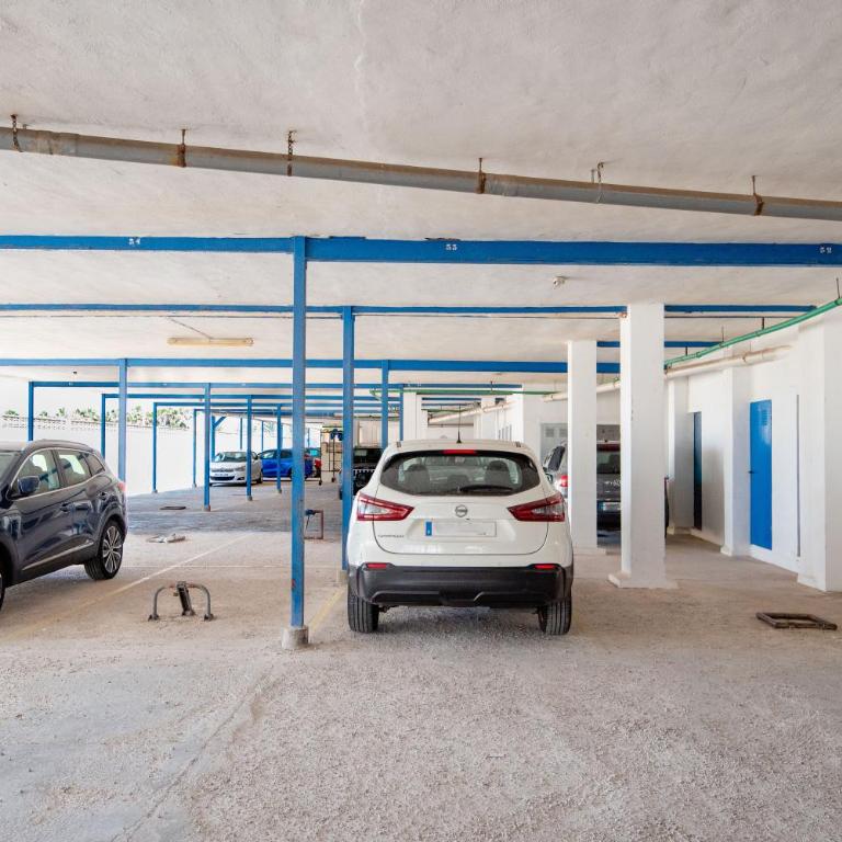 Apartamento con Parking y Piscina junto al Mar - Apartamento de 1 dormitorio - 54