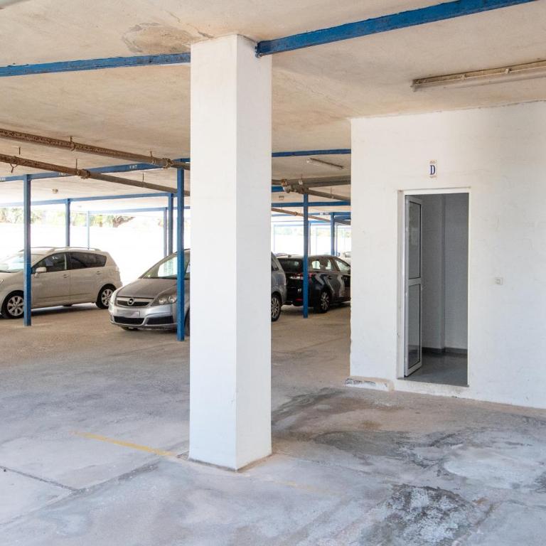 Apartamento con Parking y Piscina junto al Mar - Apartamento de 1 dormitorio - 57