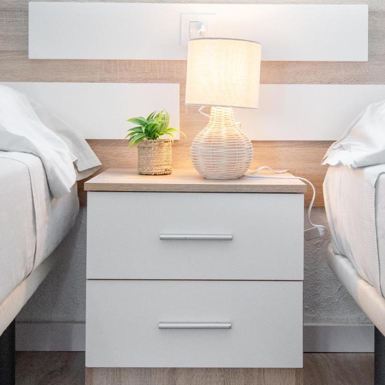 Apartamento con Parking y Piscina junto al Mar - Apartamento de 1 dormitorio - 69