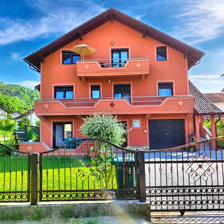 Apartman Una Paradies - Apartman sa 3 Spavaće Sobe - 38