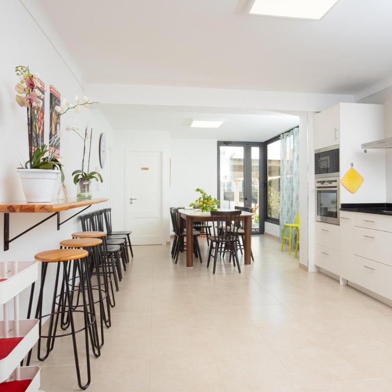 Estrel - Four-Bedroom Villa - 16