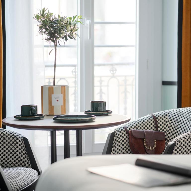 Hotel Faubourg Galant Paris - Handwritten Collection - Chambre Lit King-Size Deluxe - 11