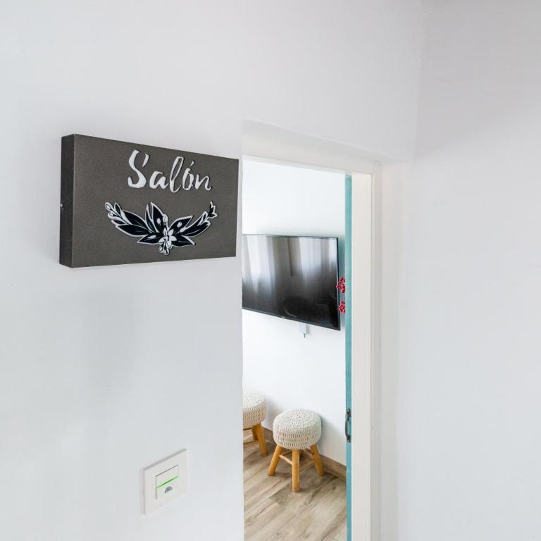 Casa Flor del Naranjo - Four-Bedroom House - 35