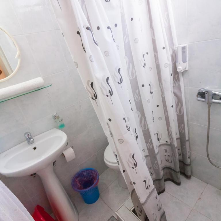 Rooms Molabeciri - Dvokrevetna Soba sa Bračnim Krevetom - 11