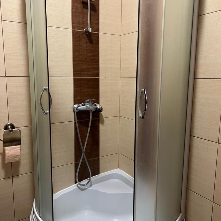 Beautiful comfort apartment - Apartman sa 2 Spavaće Sobe, Terasom i Pogledom na More - 15