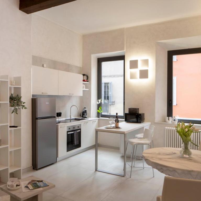 Via Verdi SUITE - Camera Quadrupla Comfort - 1