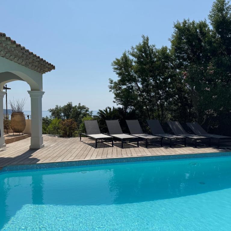 La Villa M à Pramousquier - Villa - Vue sur Mer - 28