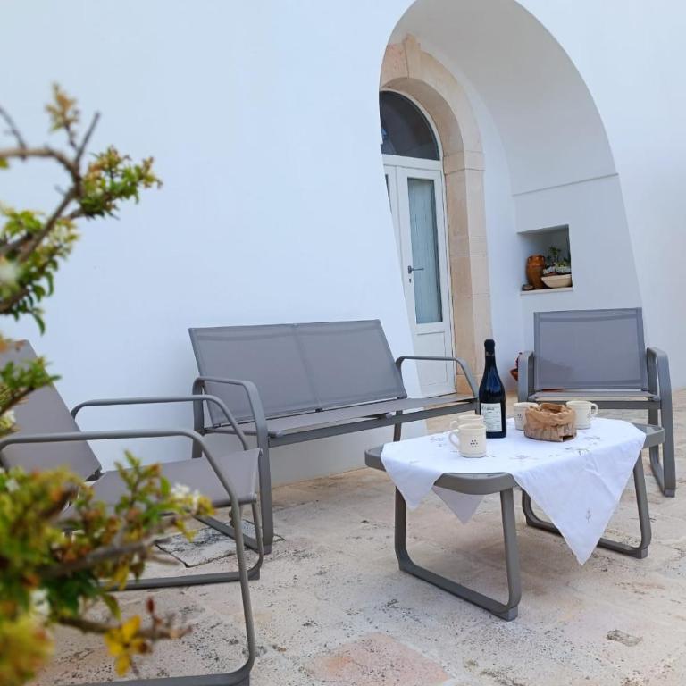 Trulli Papavero - Two-Bedroom House - 14