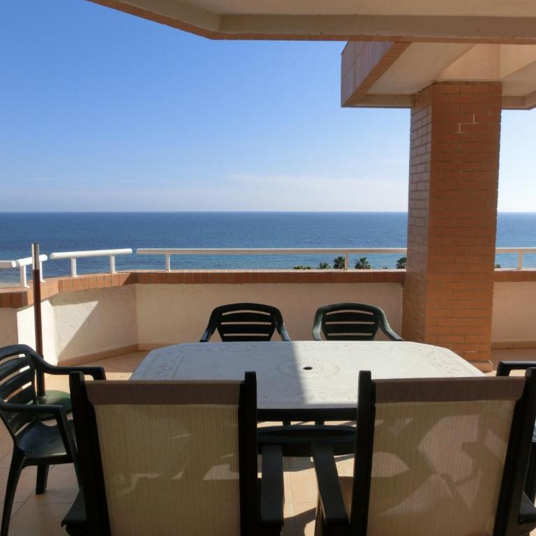 EDESSA - Primera Linea - Apartamento de 2 dormitorios con vistas - 1