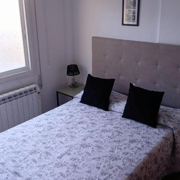 Enseñanza - Two-Bedroom Apartment - 3