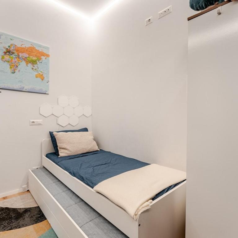 Refined two-bedrooms Roman Residence - Appartamento con Vista e Balcone - 15