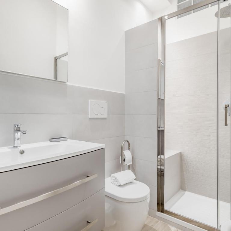 Elegant and spacious apartment facing the subway near the Vatican - Appartamento con 3 Camere da Letto - 23