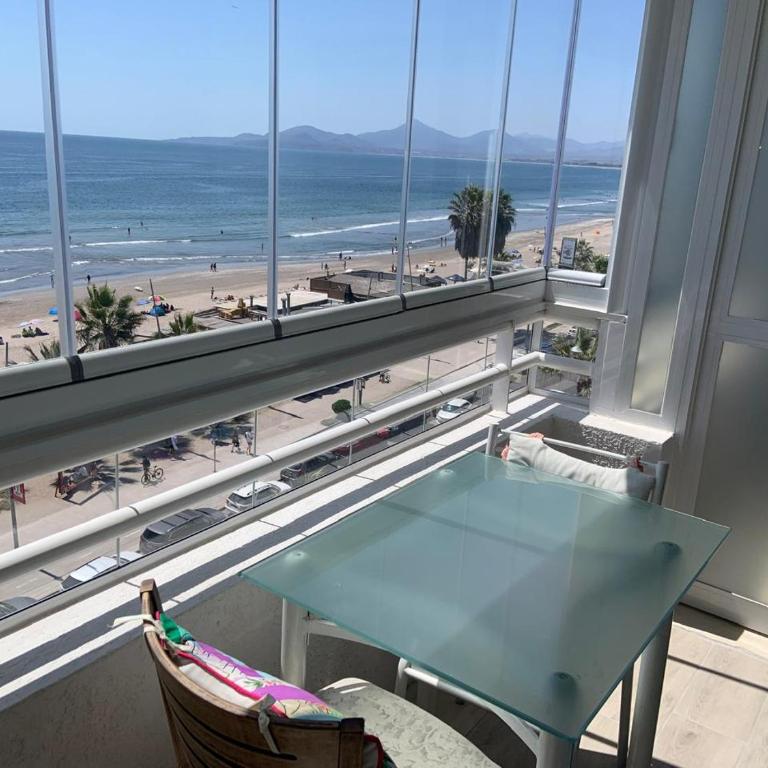 Departamento Avenida Del Mar - Two-Bedroom Apartment with Sea View (4 Adults) - 11