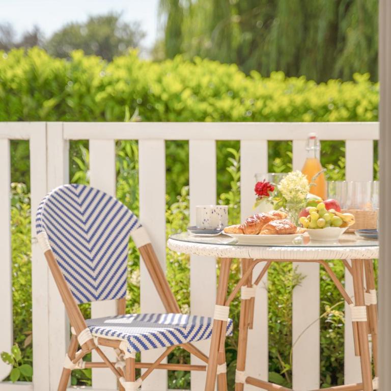 Le Manoir du Vert Galant - Appartement 1 Chambre Supérieur avec Jardin Privé (4 Adultes) - 13