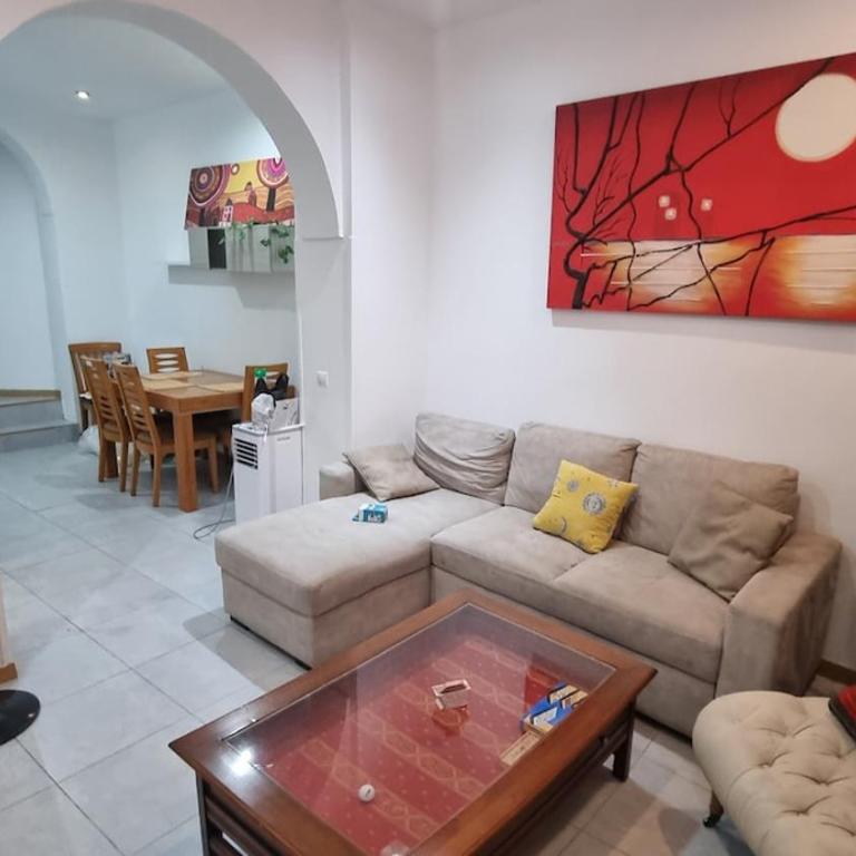 Apartment with everything you need - Three-Bedroom Apartment - 8