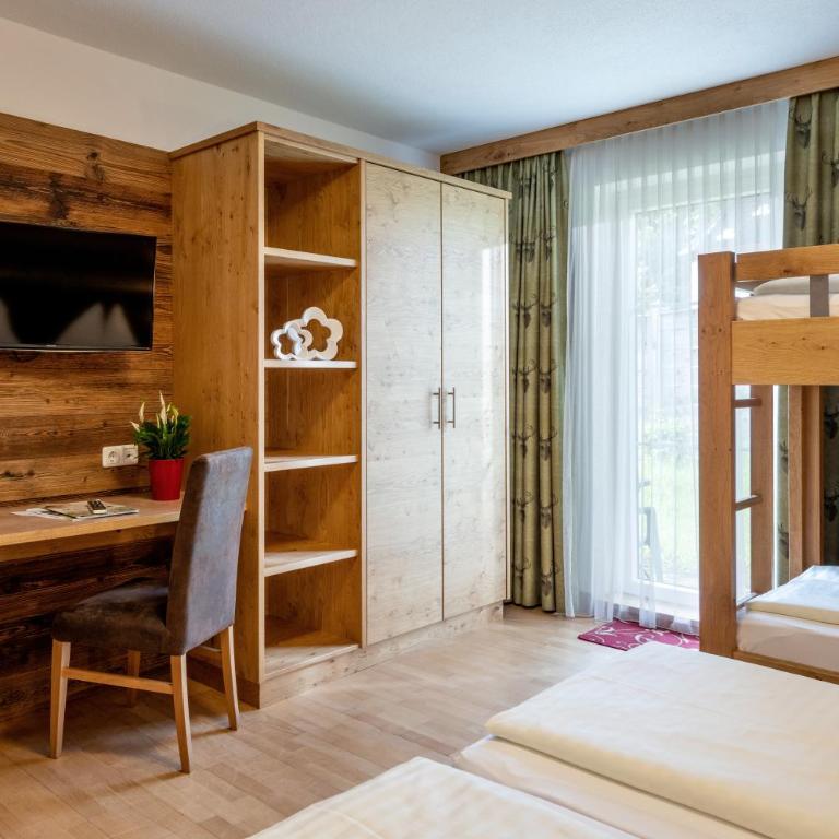 Hotel Apart Garni Heisenhof - Familienzimmer mit Terrasse - 3