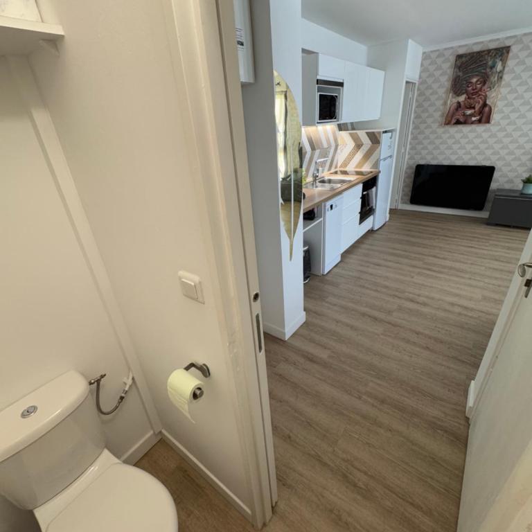 Appartement 40 m2 climatisé au centre ville de LGM - Appartement 1 Chambre - 8