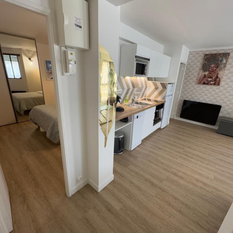 Appartement 40 m2 climatisé au centre ville de LGM - Appartement 1 Chambre - 2