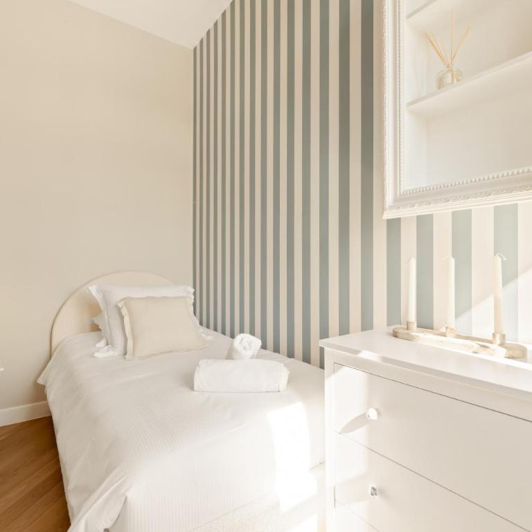 Le Manoir du Vert Galant - Appartement 2 Chambres - Vue sur Jardin (6 Adultes) - 11