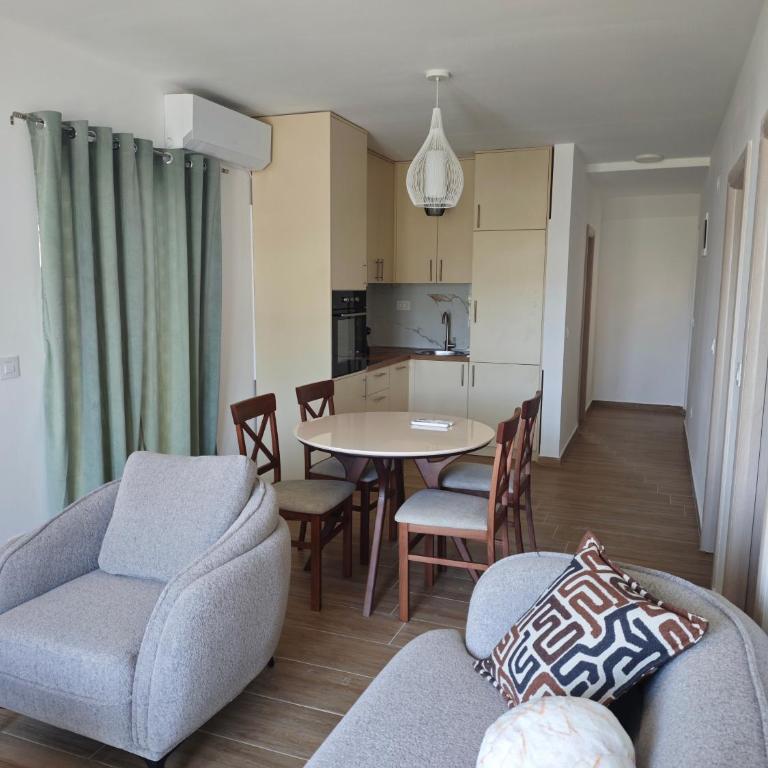 Luna Apartments - Apartman s 2 Spavaće Sobe sa Balkonom i Terasom - 13
