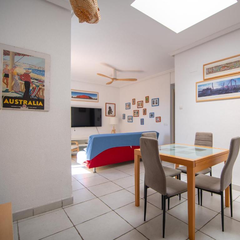 Atico Junto al Mar Jardines de Nuevo Vera Acceso directo a la playa WIFI - Apartamento de 2 dormitorios - 4