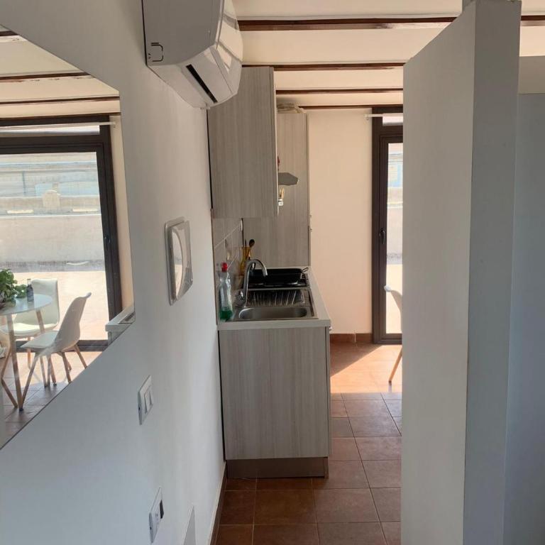 luxury ciccy apartment - Appartamento con 1 Camera da Letto - 2