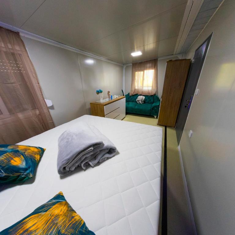Tiny House Ljiljan - One-Bedroom Apartment with Balcony - 34