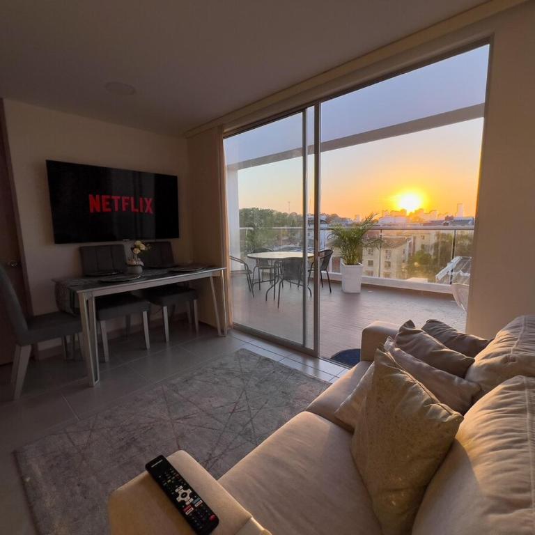 2 cuartos terraza piscina AC - Two-Bedroom Apartment - 11