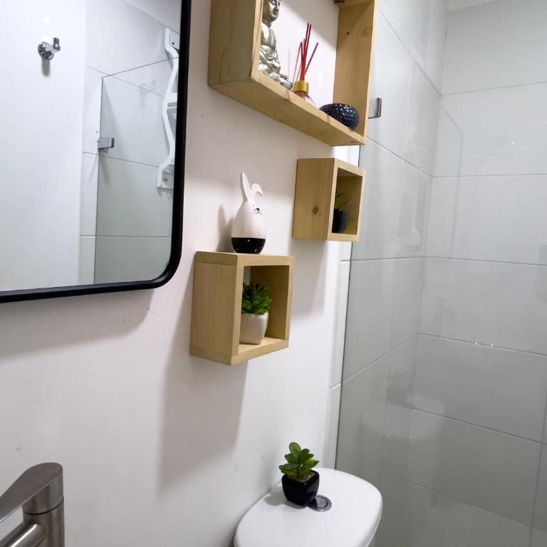 2 cuartos terraza piscina AC - Two-Bedroom Apartment - 18