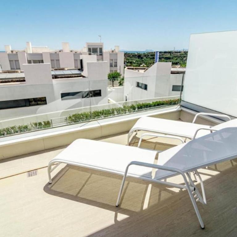 Deluxe apartment in Estepona 3 bedrooms - Apartamento de 3 dormitorios - 7