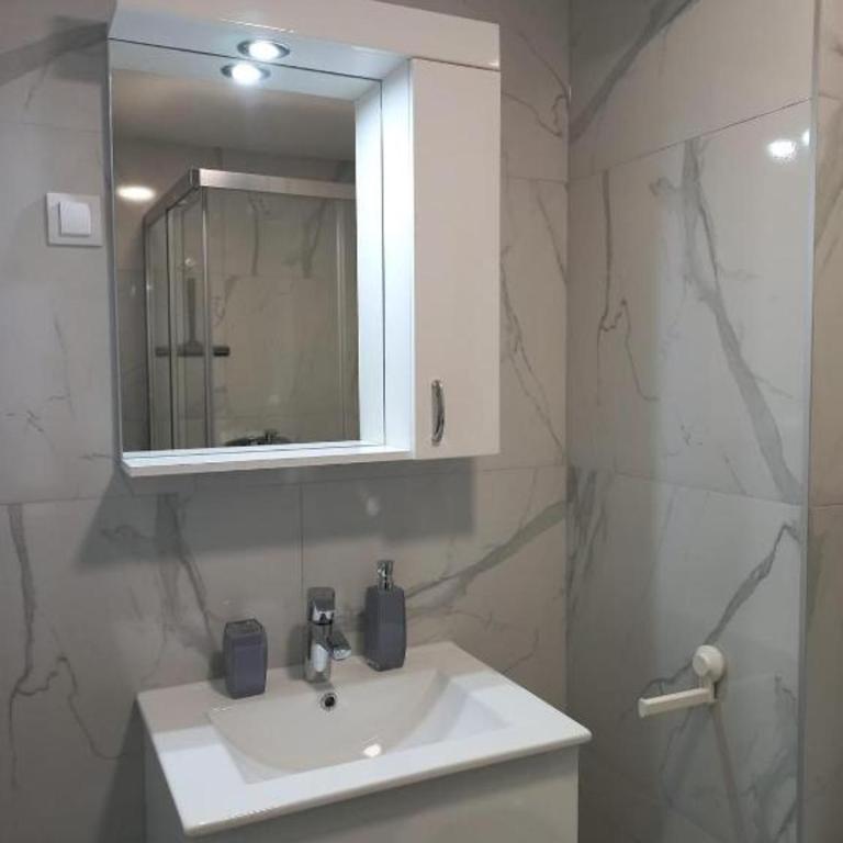Todorovic Apartments Panorama - One-Bedroom Apartment - 4