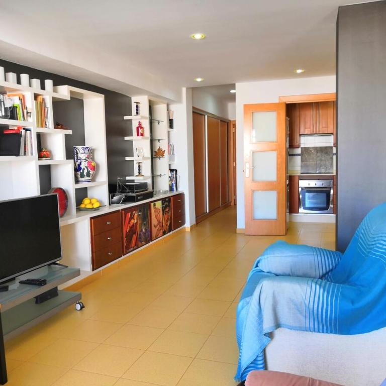Ático centro-playa de poniente - Apartamento de 1 dormitorio - 2