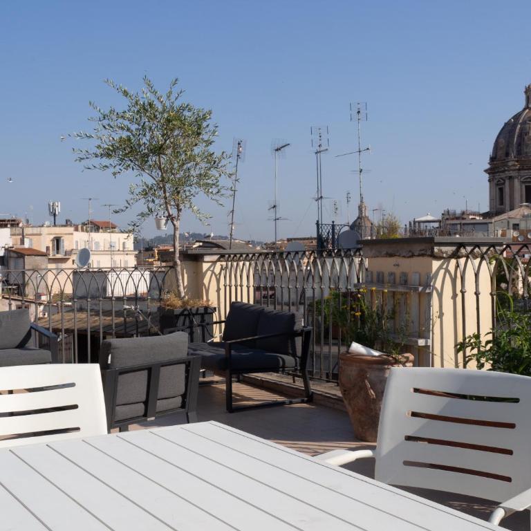 Terrace Apartment On The Monuments Of Rome - Apartment - 24