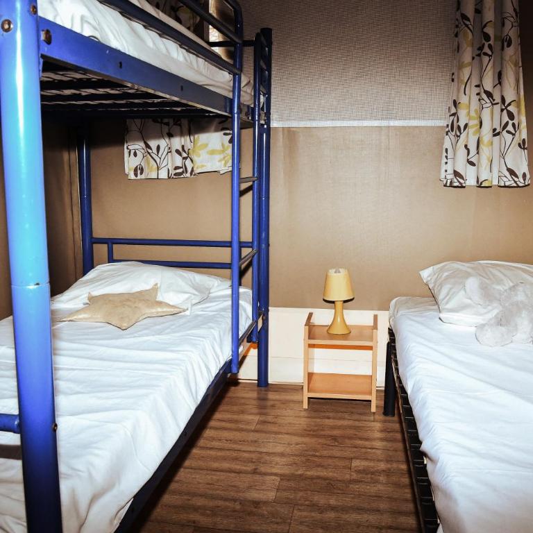 Camping Les Amandiers - Tente - 1