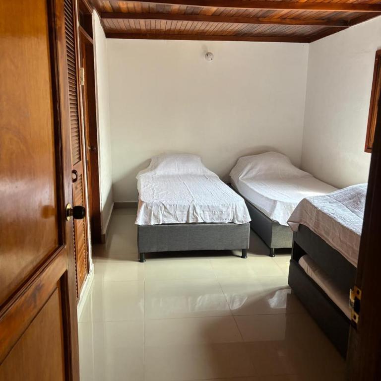 Casa cabaña con piscina cerca a 2 playas - Apartamento de 2 dormitorios - 8