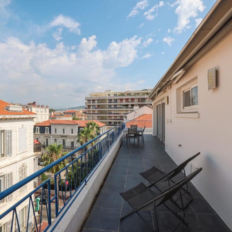 REF 1493 - Cannes -City Center Banane District - Apartment - 15