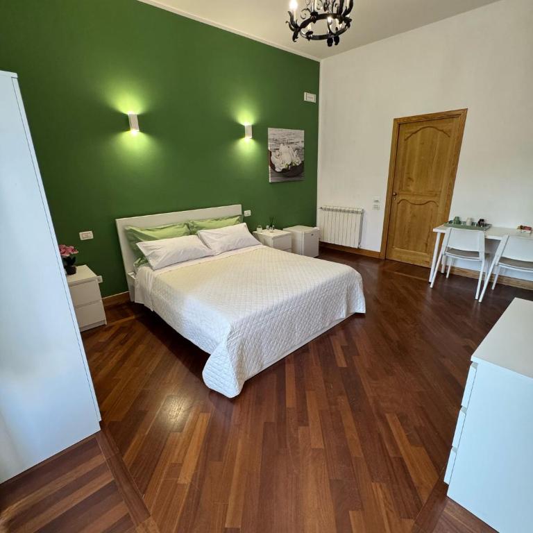 Dimora 51 - Camera Tripla con Bagno Privato - 6
