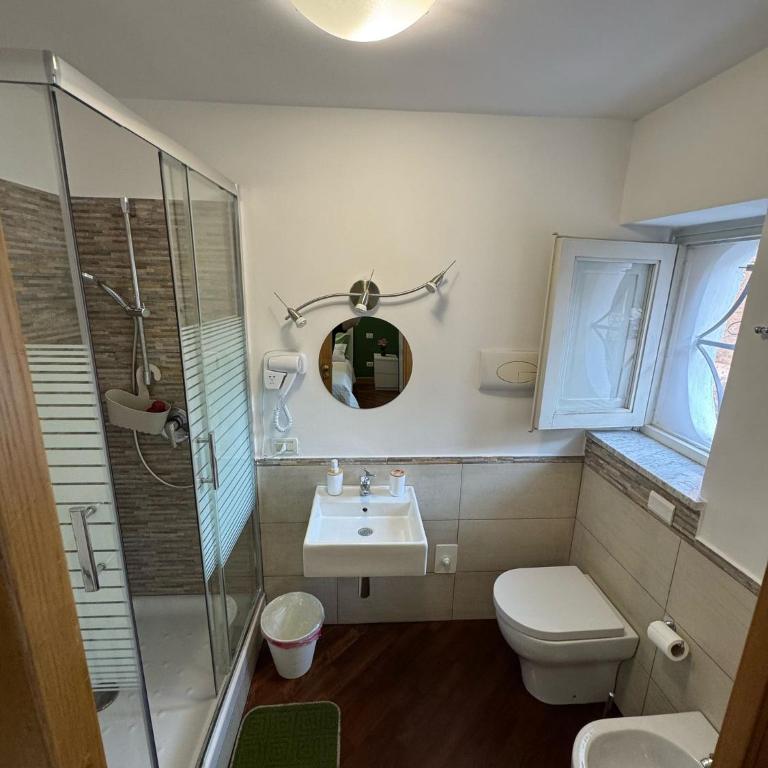 Dimora 51 - Camera Tripla con Bagno Privato - 2