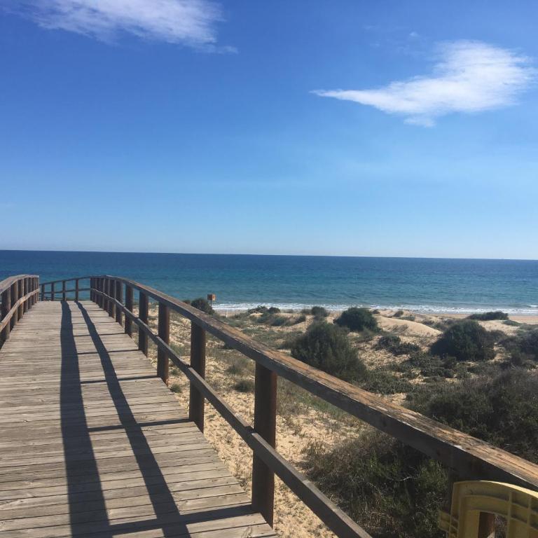 Sonia's Apartment Arenales - Two-Bedroom Apartment with Balcony and Sea View - 11