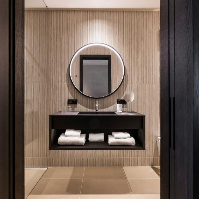 Eisenhut Boutique Hotel - Suite Deluxe - 4