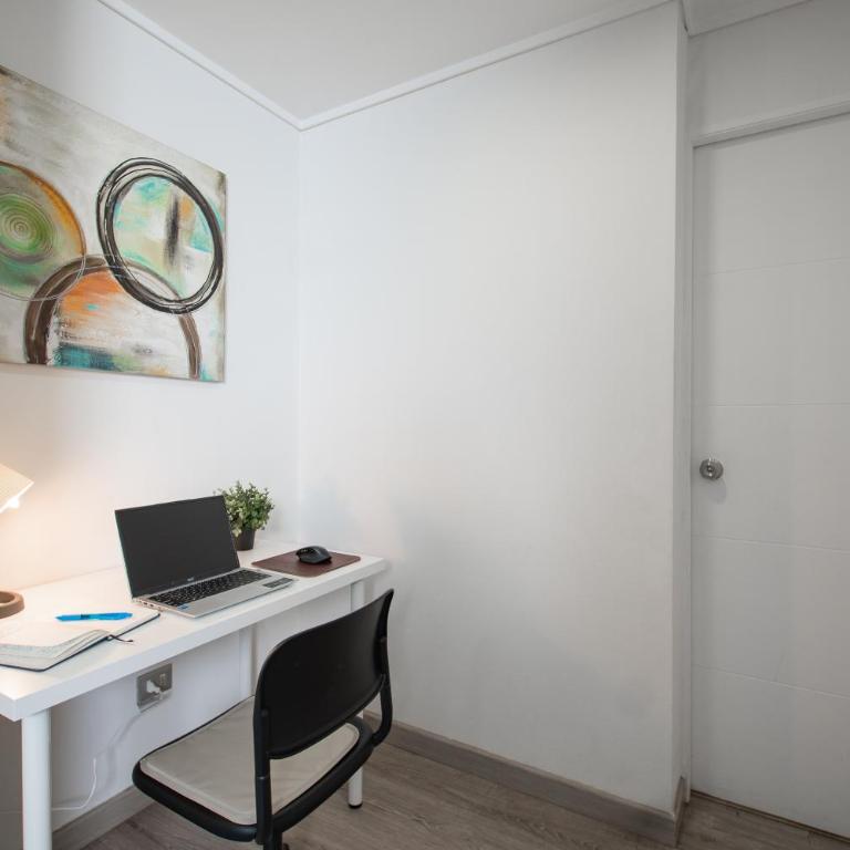 Loica Host - Smart - Two-Bedroom Apartment - 11