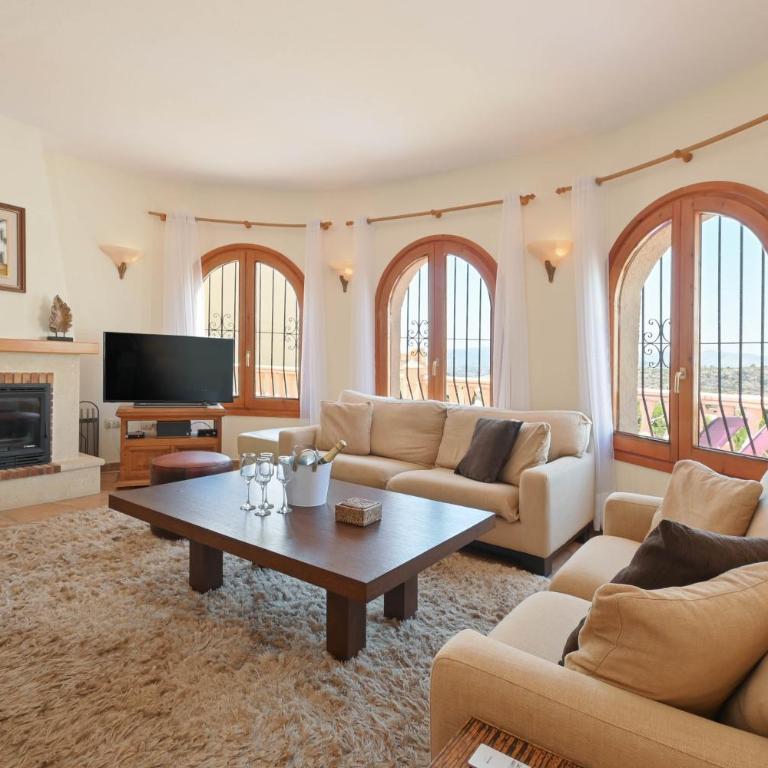 Casa Helena - Two-Bedroom Villa - 8
