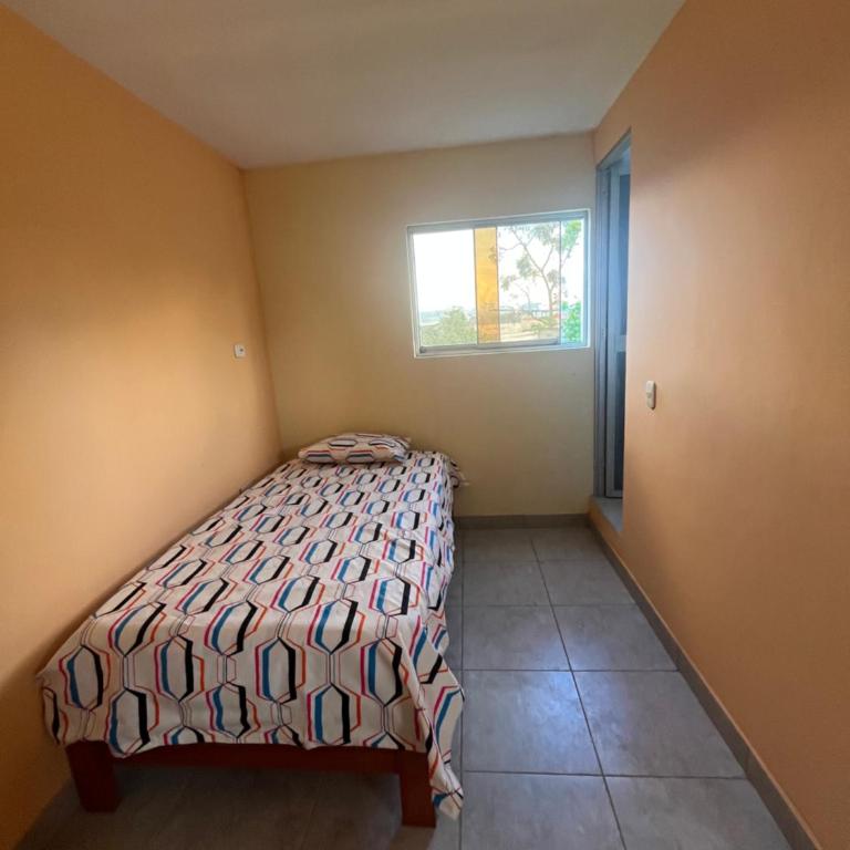 Zzi - Single Room with Private Bathroom - 2