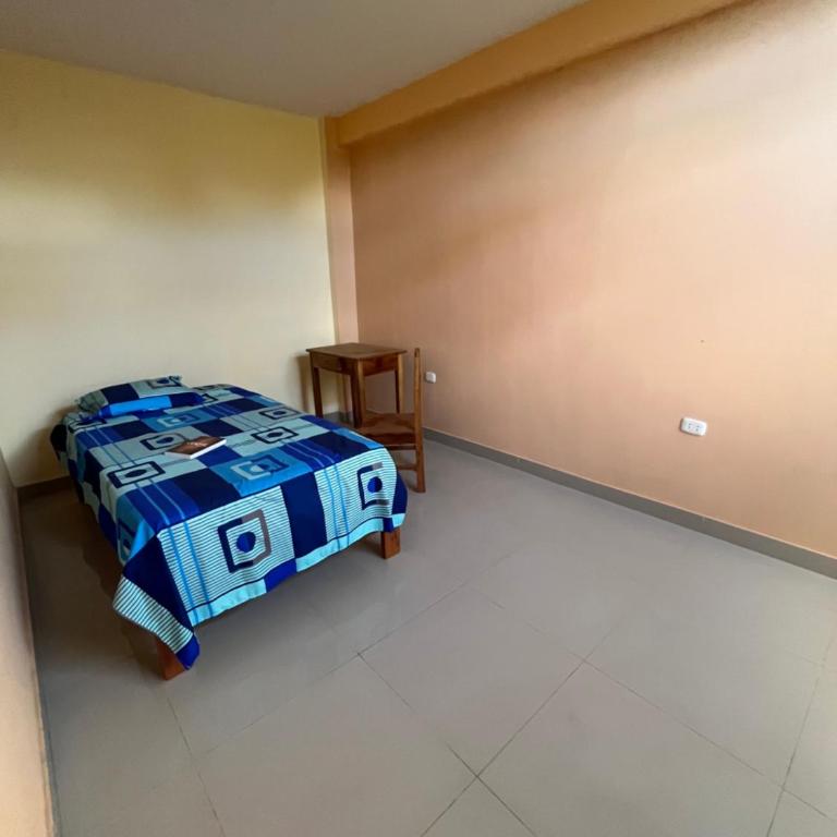 Zzi - Single Room with Shared Bathroom - 5