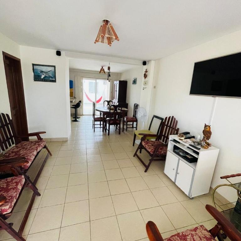Villa Serena para familias y amigos - vista al mar - Four-Bedroom House - 5