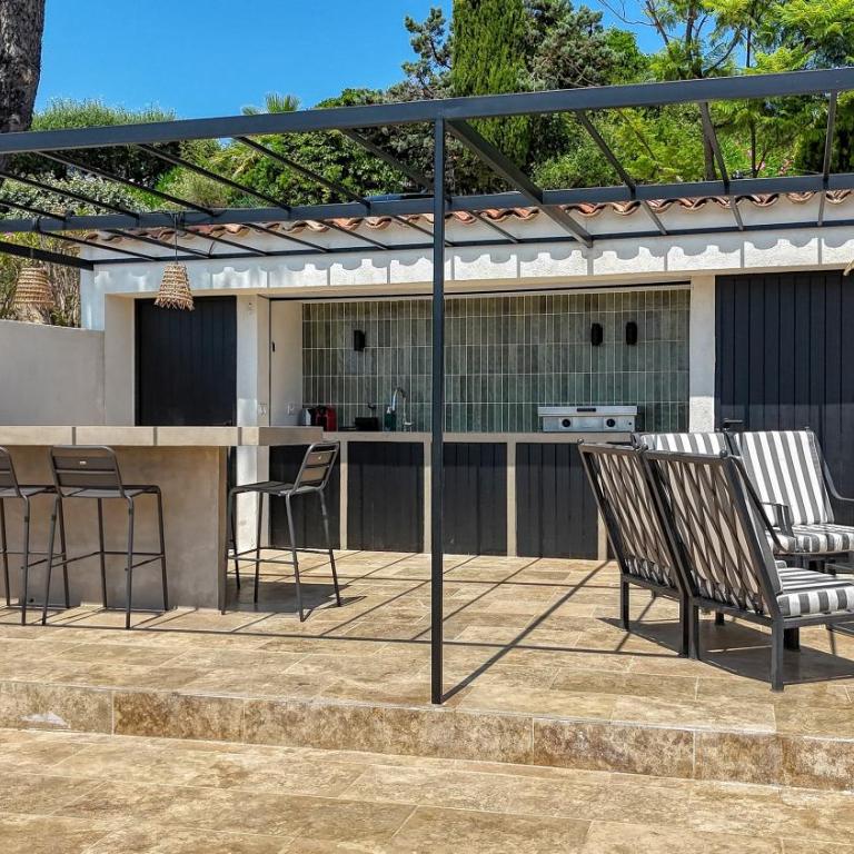 "La Chantyviere" Villa vue Exceptionnelle 180 degrés sur Golf Tropez, accès plage privée - Villa con piscina privada - 82