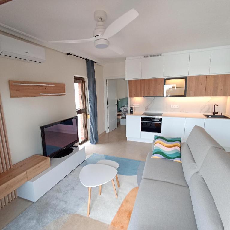 Céntrico apartamento cozy con piscina y parking - Apartamento de 2 dormitorios - 30