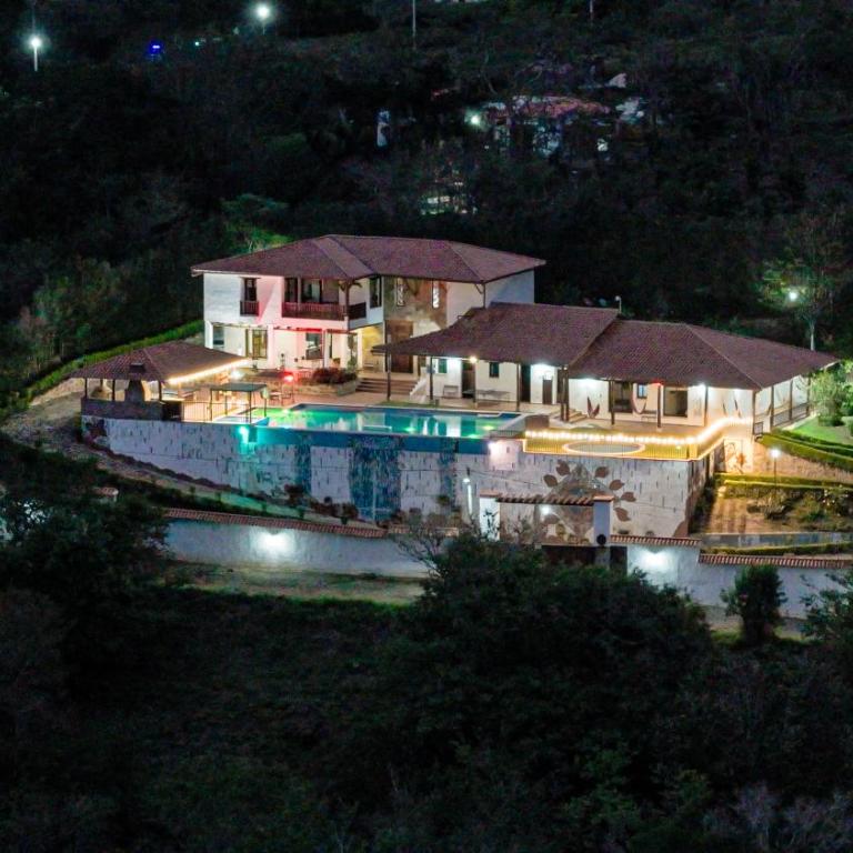 Finca Villa salome - Villa - 1