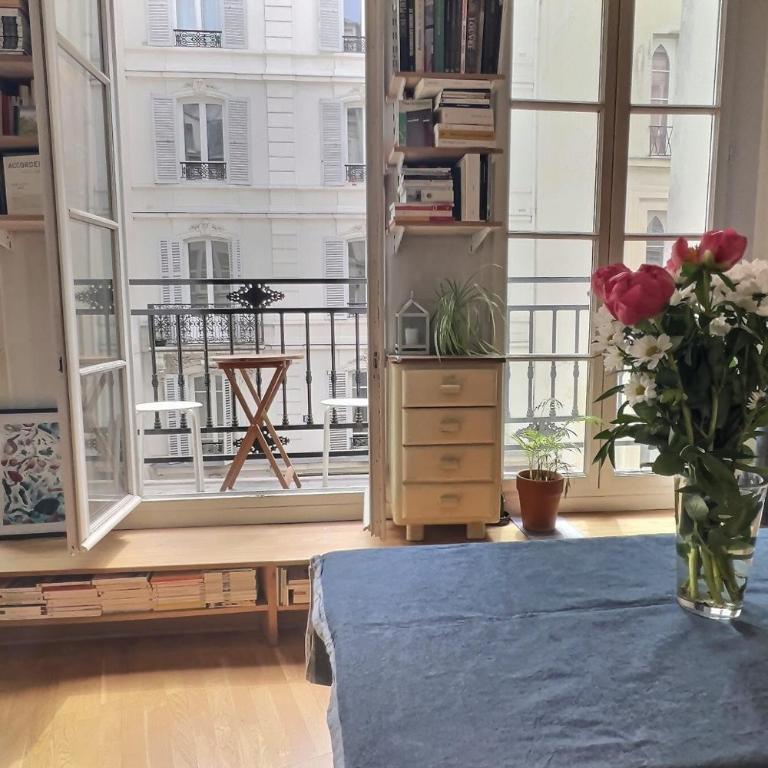 Bright 28m apartment in the old Halles district - Appartement - 3