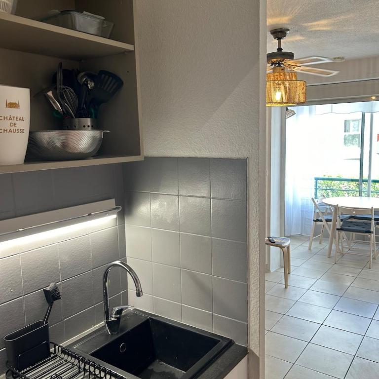 Studio lumineux à 120 M de la plage du centre ville - Appartement 1 Chambre - 2
